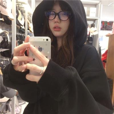 三个俄罗斯女孩